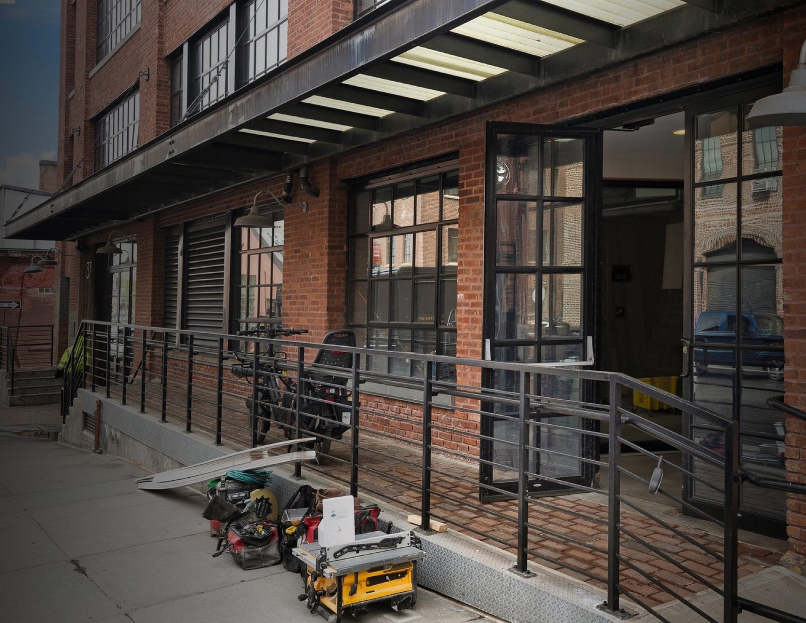 37 Bridge Street storefront